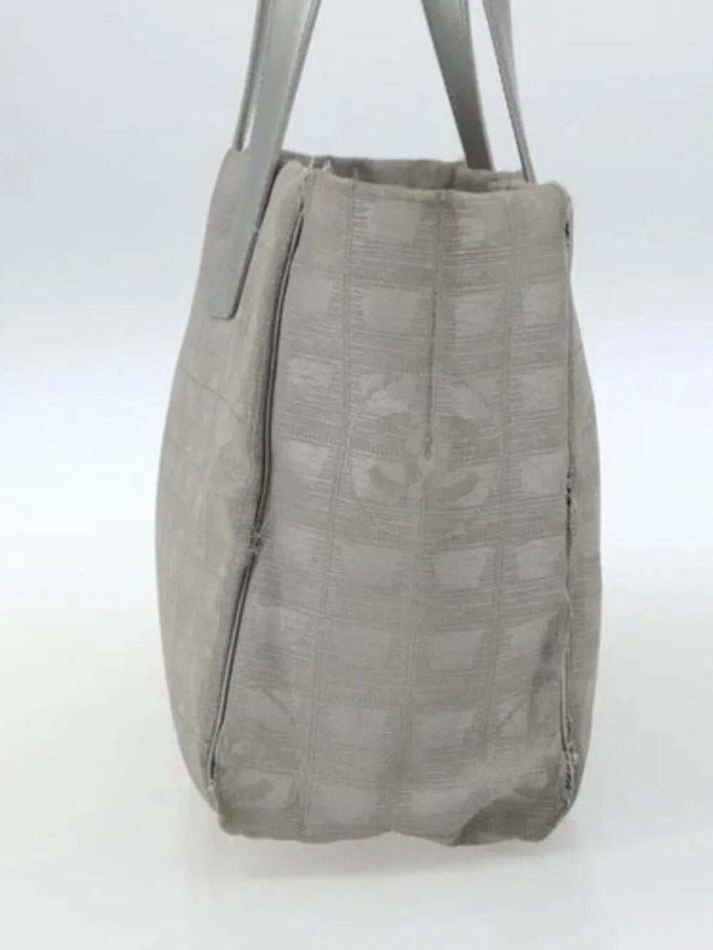 CHANEL New Travel line Tote Bag Silver CC Auth 164236